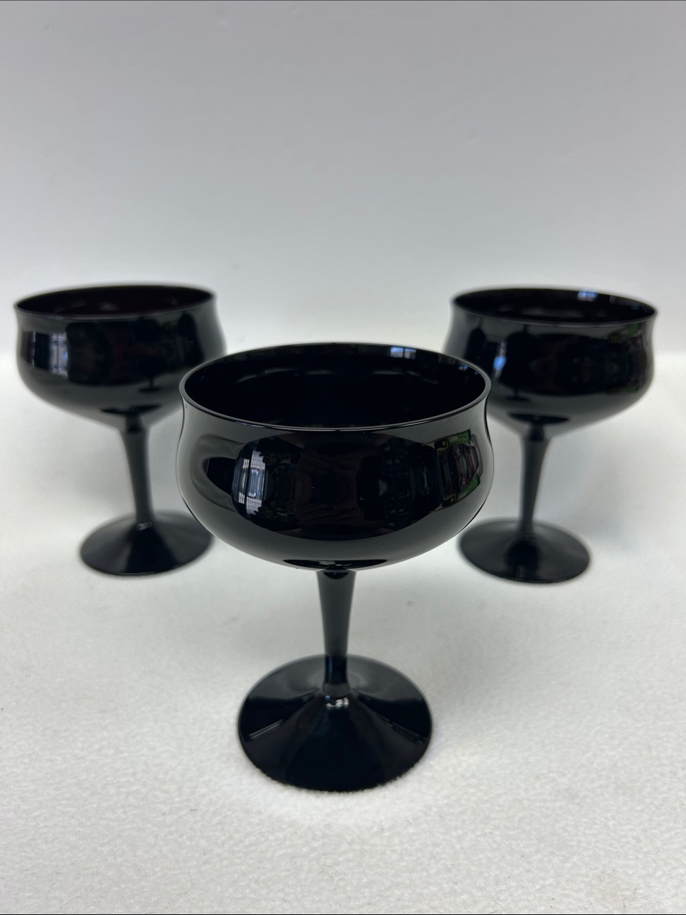 Vintage 70’s BELKRAFT set of 3 black amethyst crystal champagne glasses